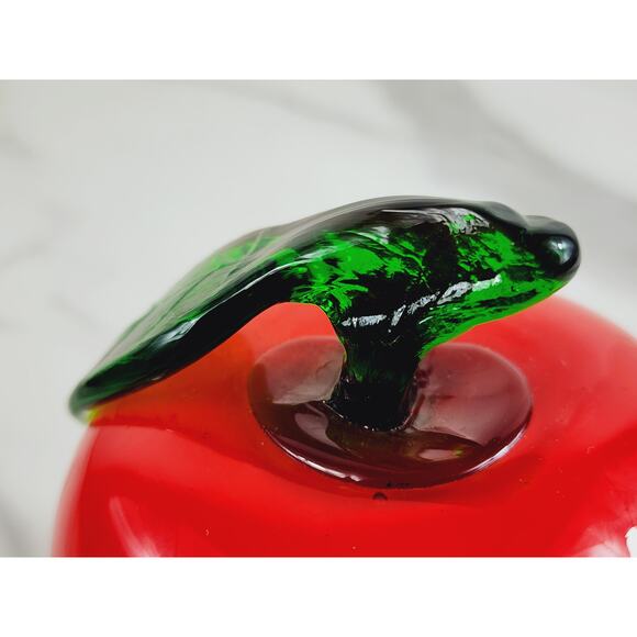 Art Glass Hand Blow Red Apple w/ Green Leaf Fruit Vegetable 4" Life Size 90s Vtg - Picture 11 of 14